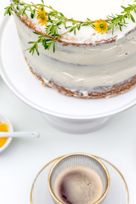 Naked Cake mit Zitrone